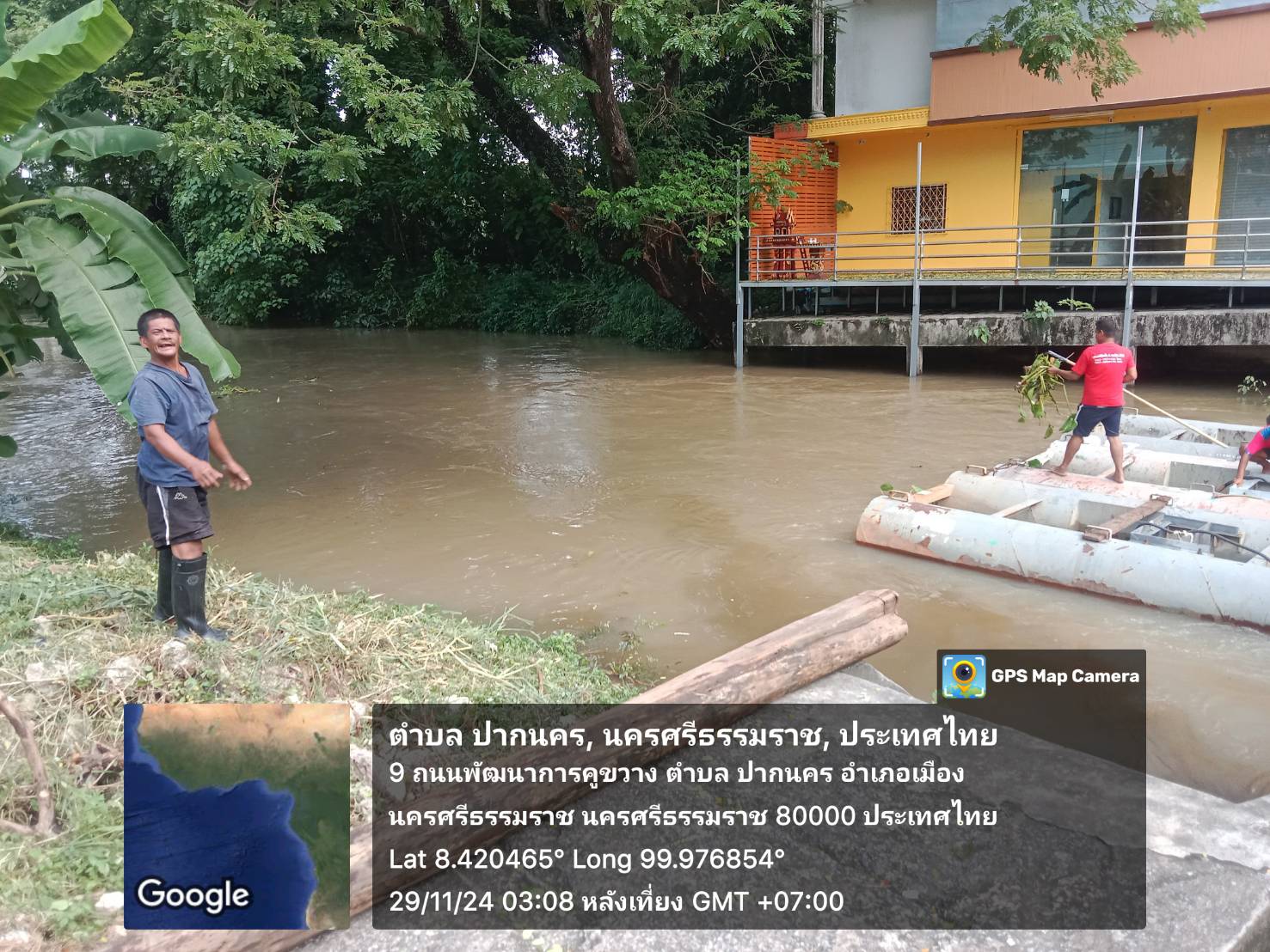 นรสิงห์ 11 ออกตรวจสอบสถานการณ์น้ำในพื้นที่ ต.ปากนคร